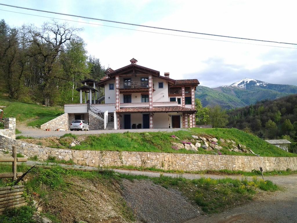 Agriturismo Bio-Ecologico Sant'Isidoro Roccaforte Mondovi Exterior photo